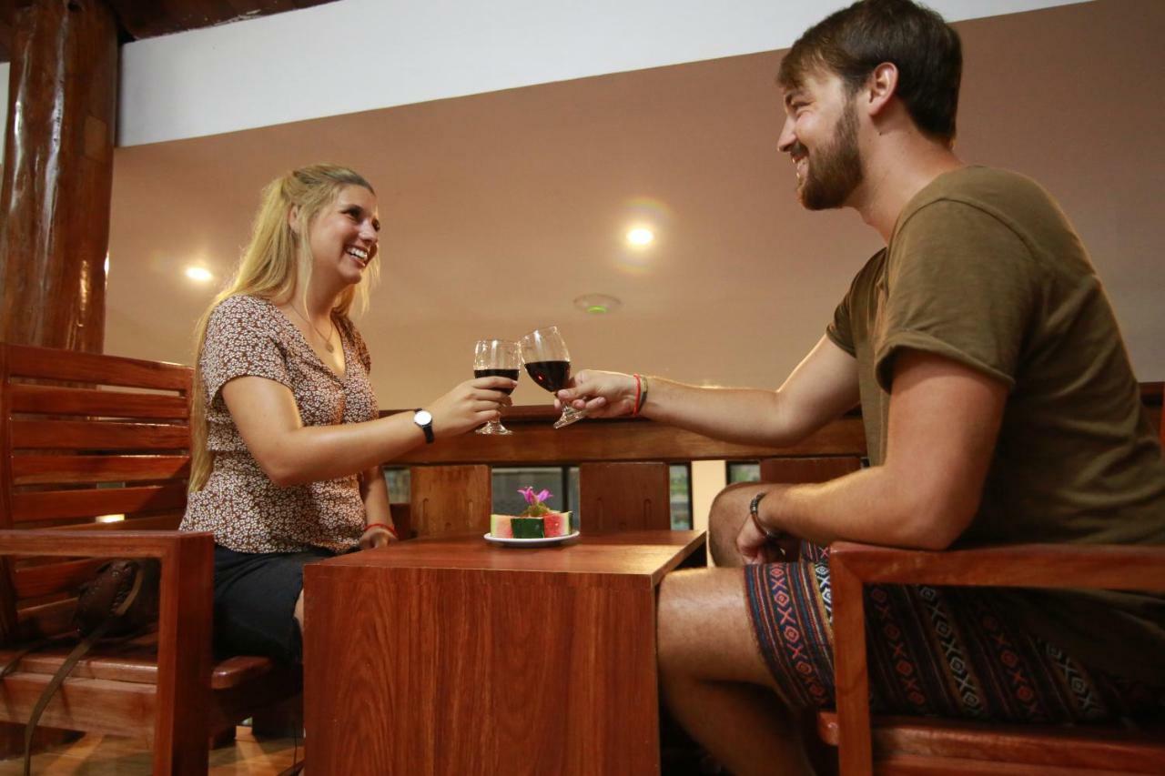 Vang Vieng Victory Hotel Εξωτερικό φωτογραφία